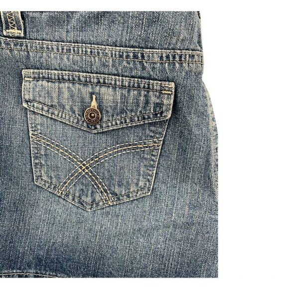 Tommy Hilfiger Short Women Size 8 Boyfriend Mid Rise Stitches Pockets Blue Denim - Picture 7 of 7